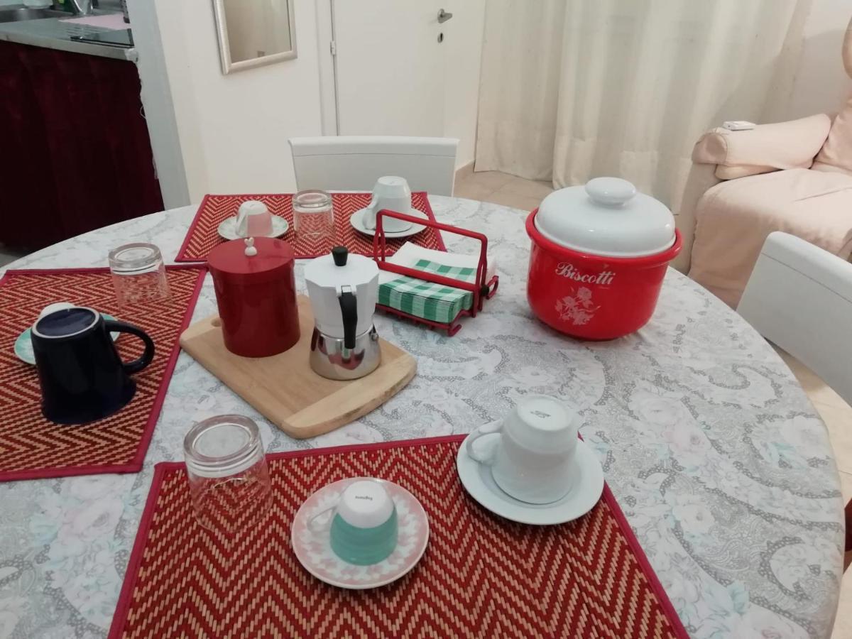 Rosso Quintino Apartman Bari Kültér fotó