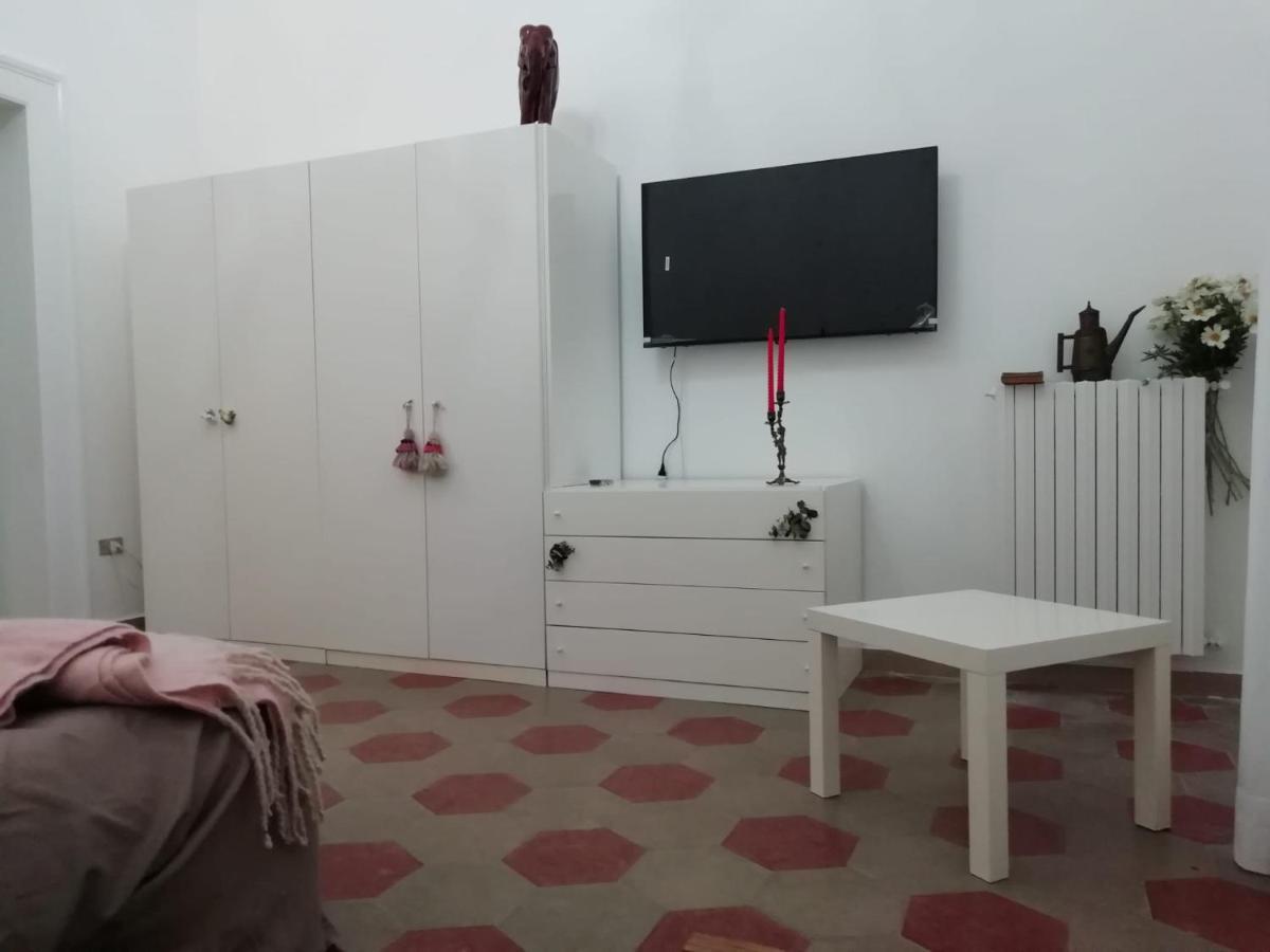 Rosso Quintino Apartman Bari Kültér fotó